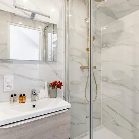 A43 Republic # 1bedroom # Marais # Paris03 # Ac Париж